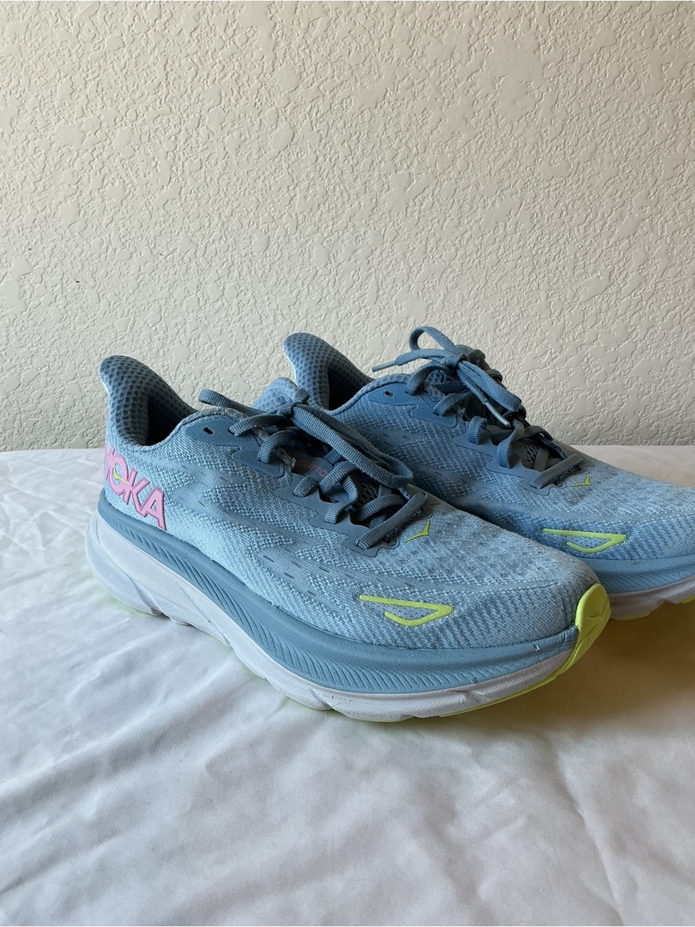 HOKA Clifton 9 Running Shoes Dusk Pink Twilight Women's 9